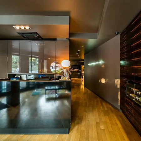 호텔 엠오두스 바르나