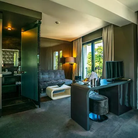 Hotel Modus Warna